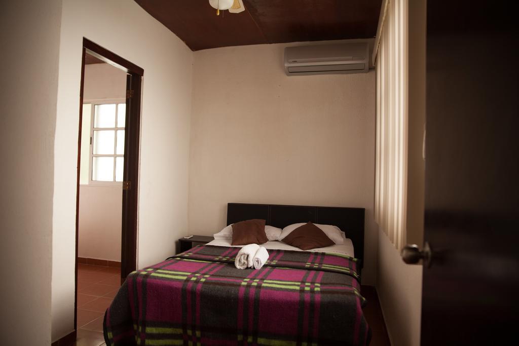 Casa Alphela Pensión 2*
